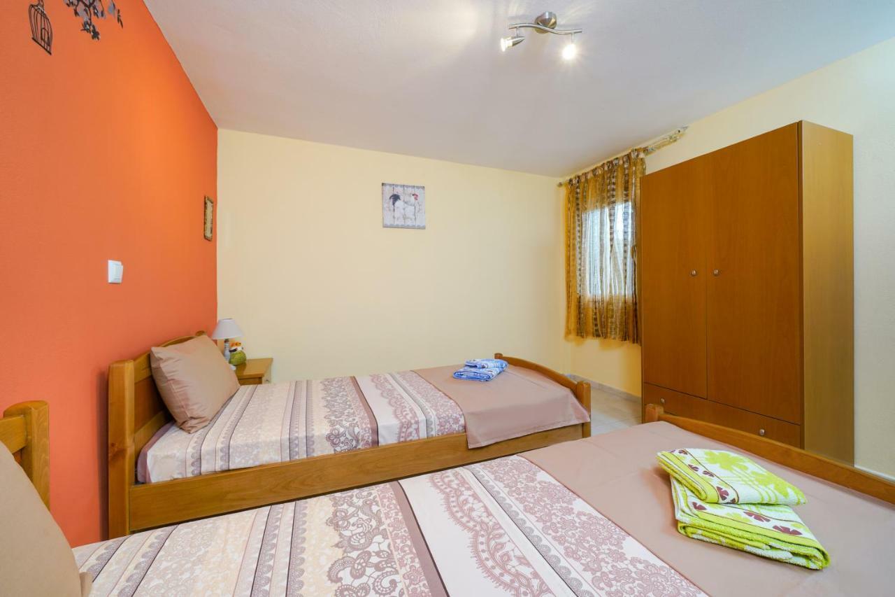 Thomas Apartments สกาลา มาริออน ภายนอก รูปภาพ